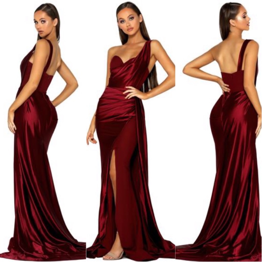 Portia and Scarlett Allegra Gown